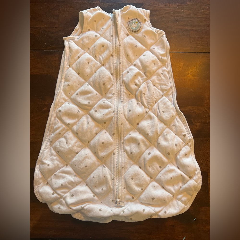Dreamland Baby weighted sleepsack size Small (0-6 months)